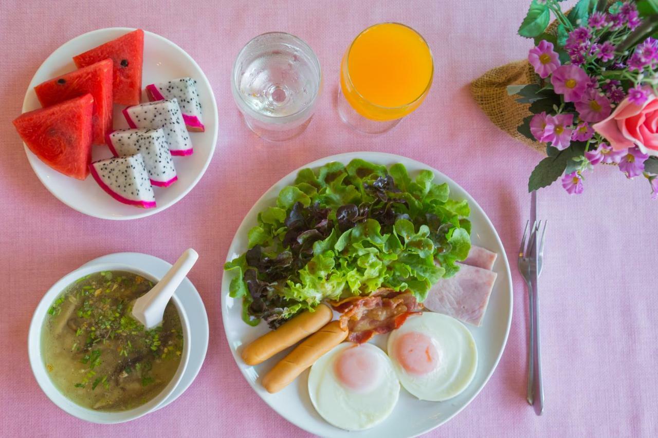 Villa Reina Resort Nong Nam Daeng Екстер'єр фото